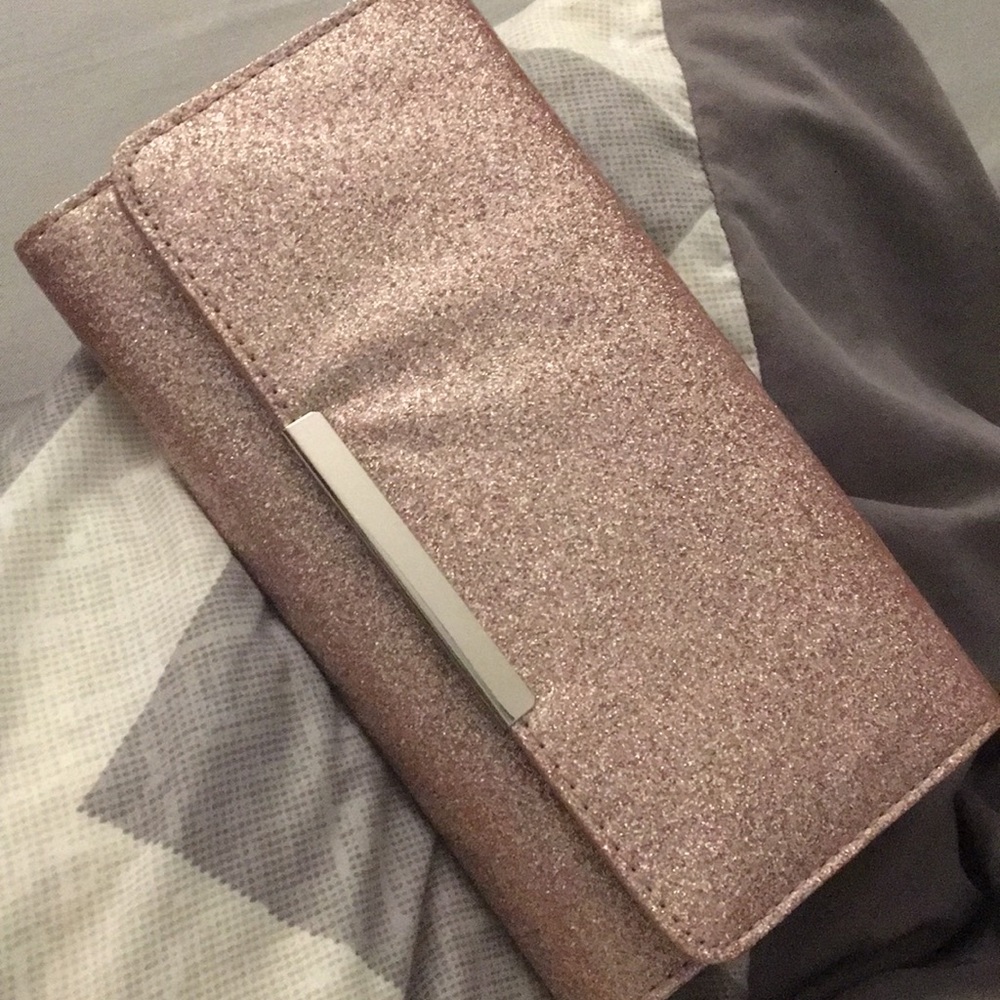 Pink-ish Rose Gold Medium Wallet!